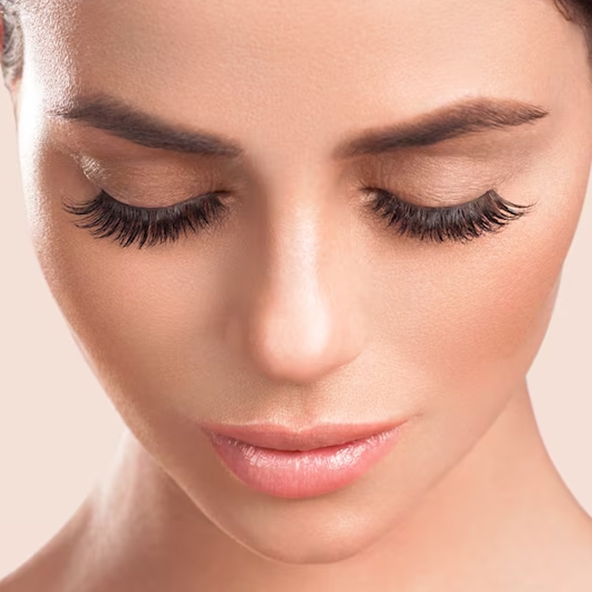 D017 Faux Synthetic Silk Eyelashes GG NATURAL WORLD