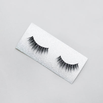 DT6 Faux Mink Eyelashes / 10mm GG NATURAL WORLD